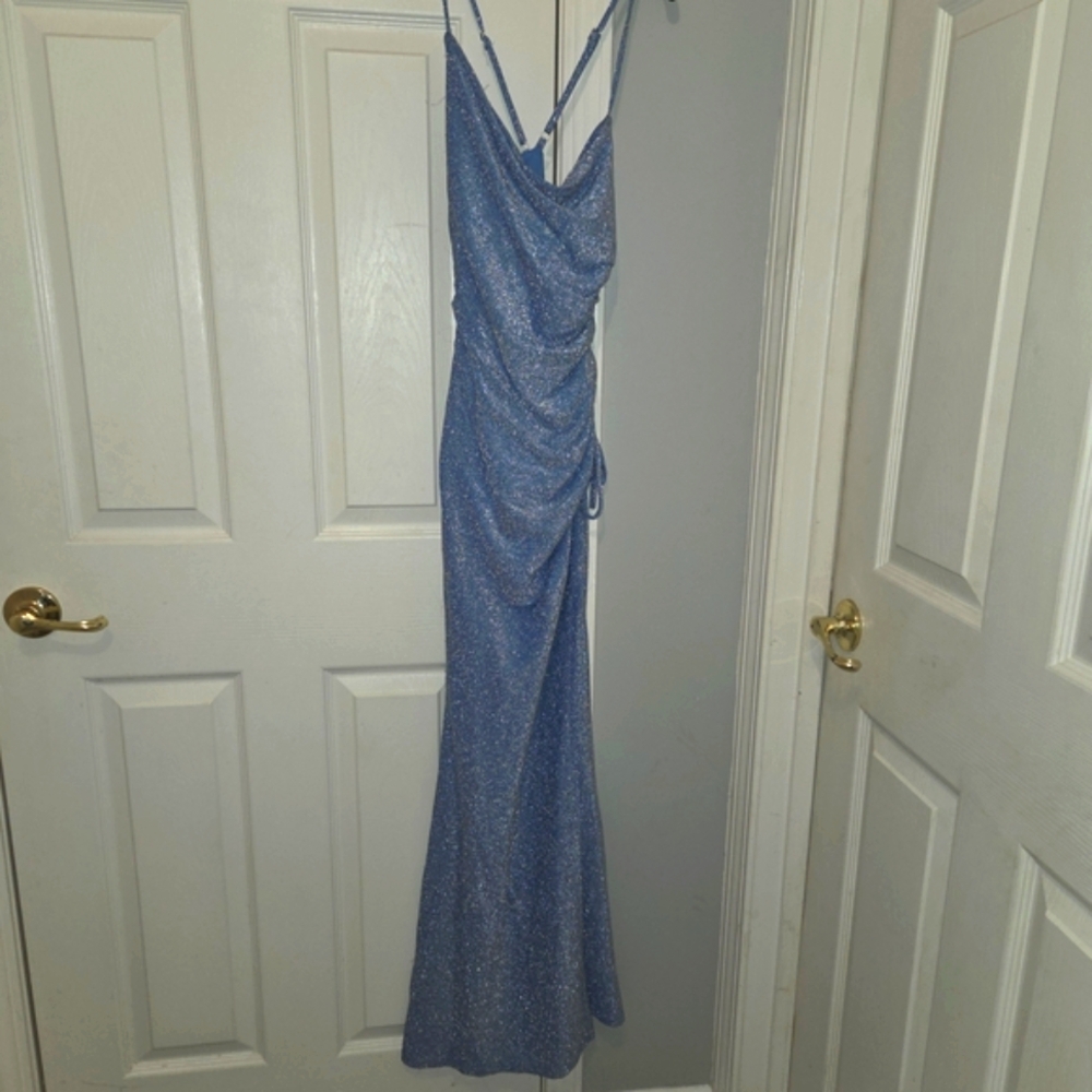 Elegant Blue Evening Gown